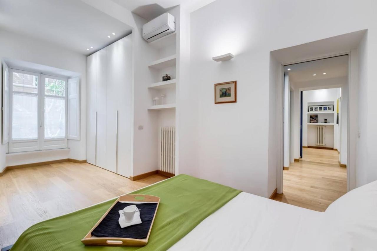 Incantevole Appartamento In Pieno Centro A Roma Luaran gambar